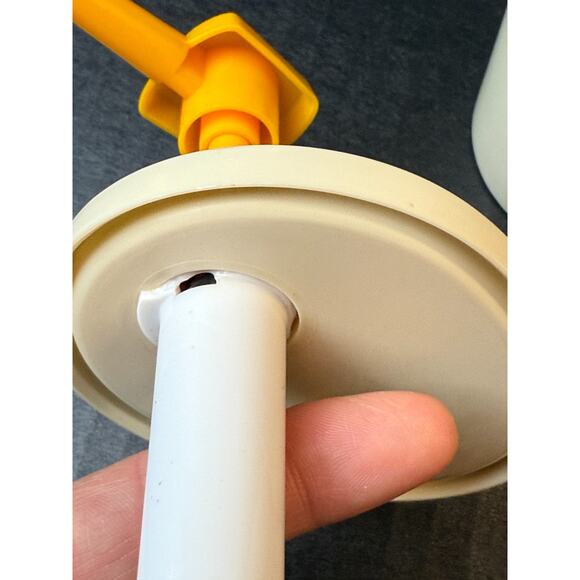 Vtg Tupperware Pump Dispensers Condiments Ketchup Mayo Mustard Set Of 3 *READ - Picture 11 of 12